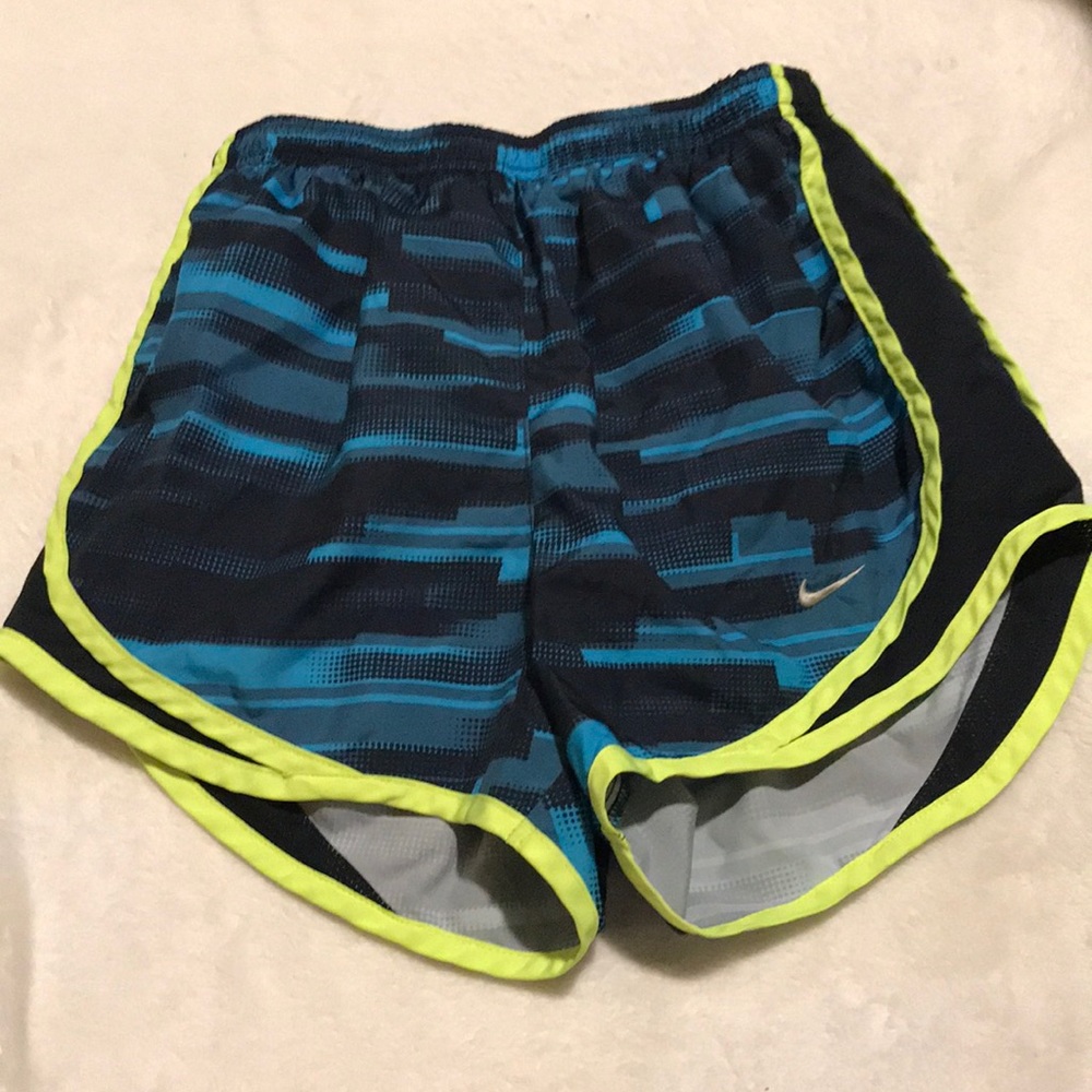 Running shorts